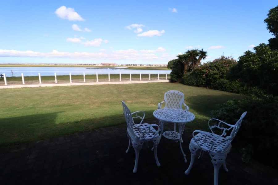 4 Bedroom Property for Sale in Amsterdamhoek Eastern Cape